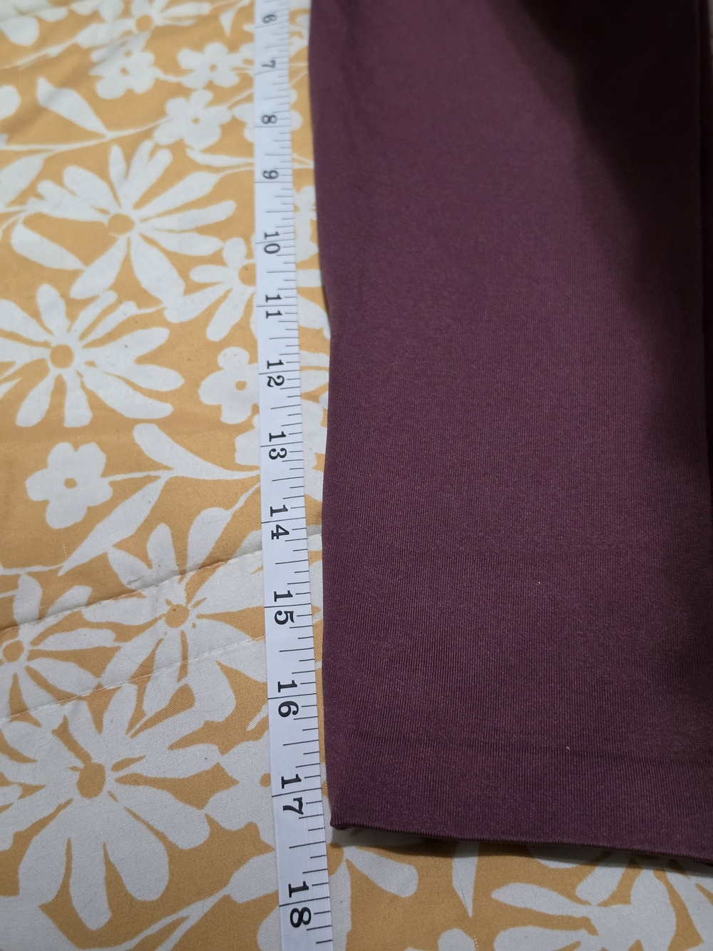 Gymshark Burgundy Leggings with Light Pink Logo Waistband - Picture 4 of 4